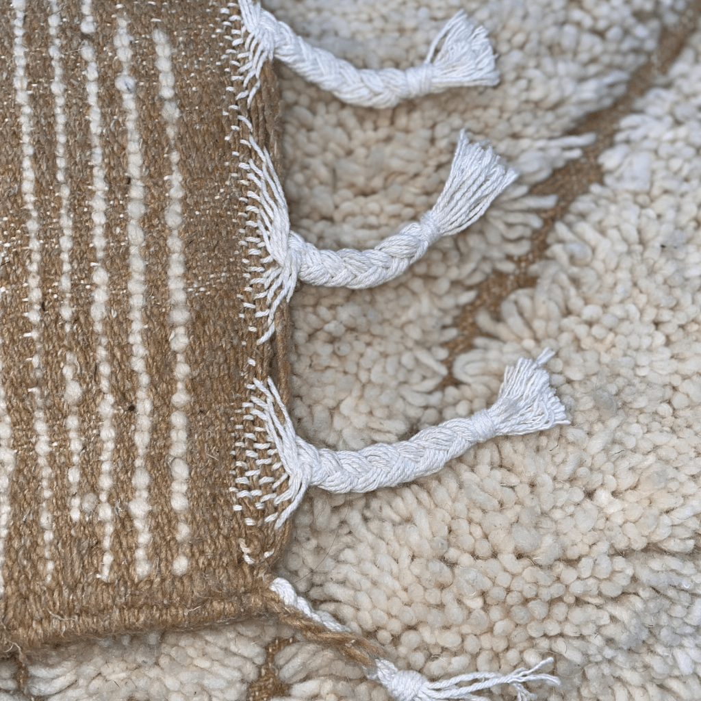 tapis beni ouarain blanc 260x160 cm