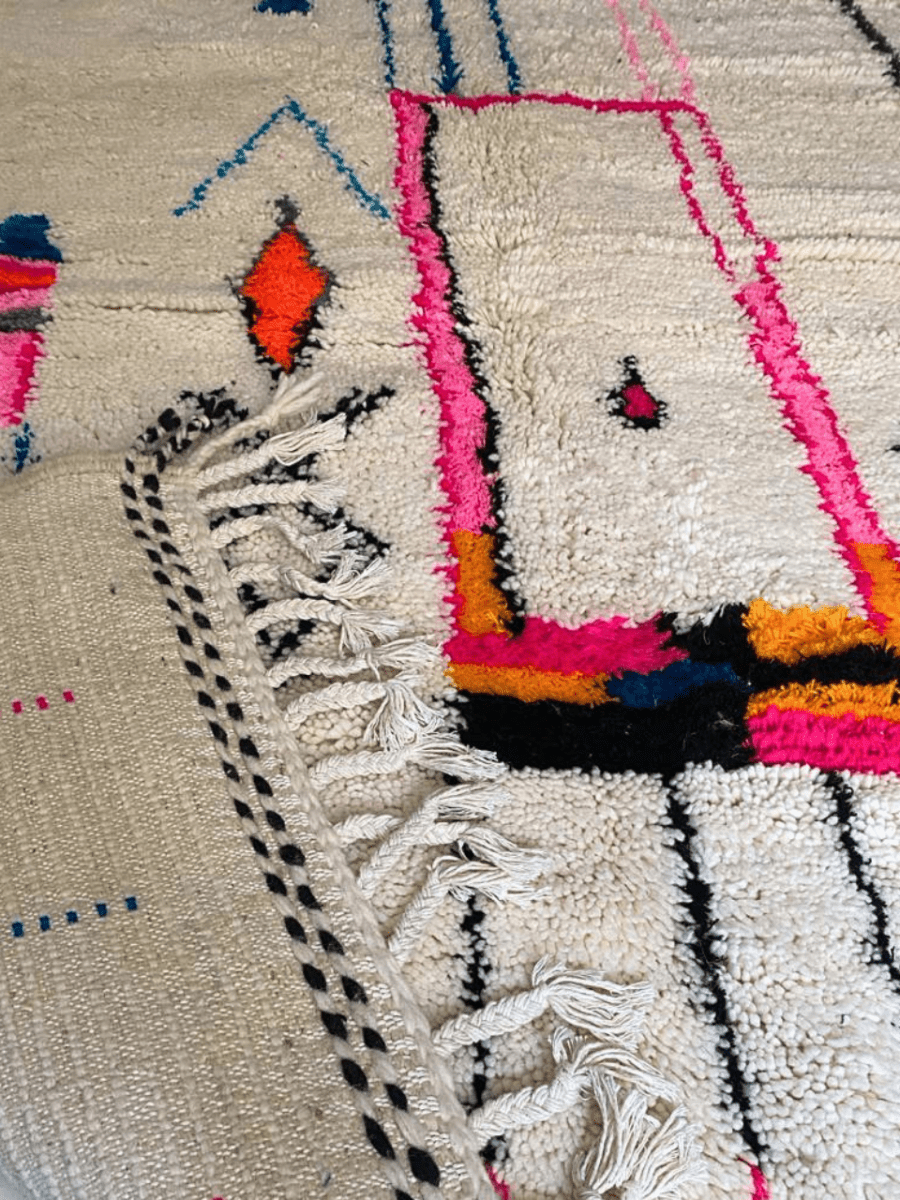 Tapis marocain azilal 250x155 cm