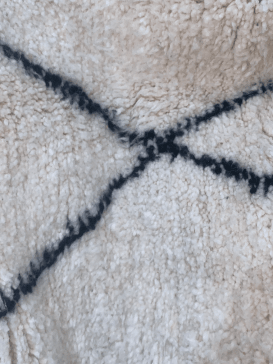 Tapis marocain blanc 250x168 cm