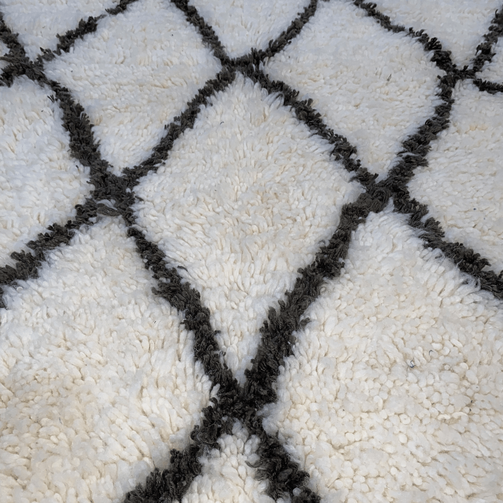 Tapis Beni Ouarain blanc 170x103 cm