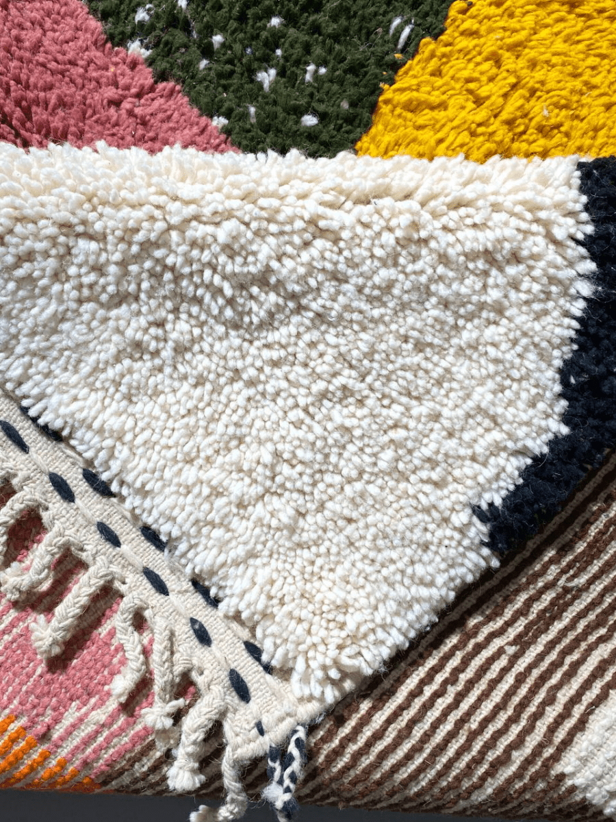 Tapis Beni Ouarain coloré 144×144 cm